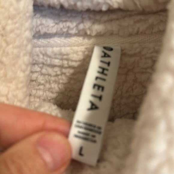 ATHLETA | Tugga Sherpa Cream Jacket Large - Picture 4 of 5